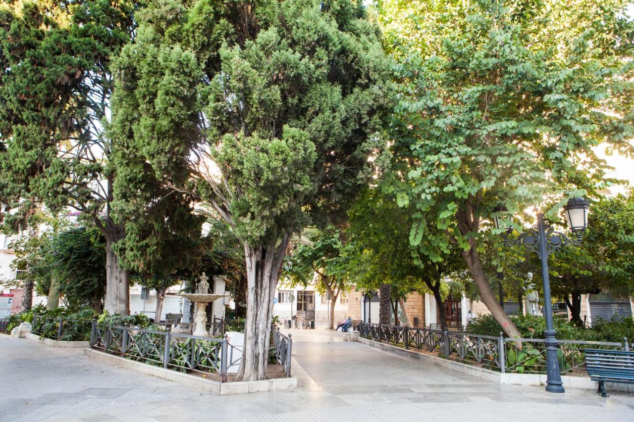 Perfecta Localizacion En Centro Historico Cadiz Lägenhet Exteriör bild